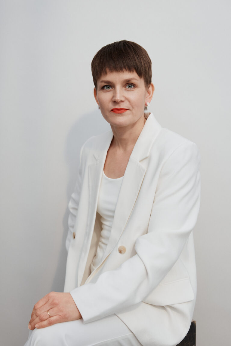 Mari Karppinen